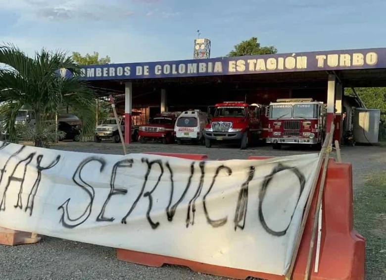 Ya van 5 días del cese de actividades por parte de los Bomberos de Turbo ante la falta de pago salarial. FOTO: Cortesía