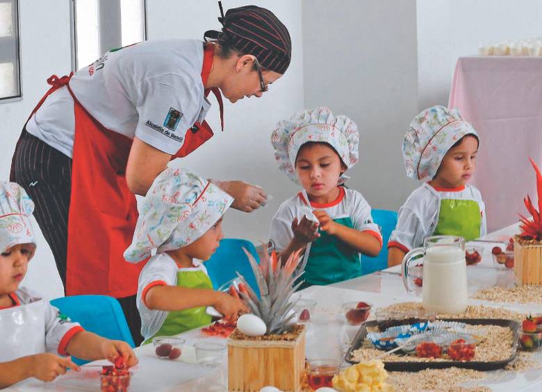 Jardín Infantil Buen Comienzo, corregimiento San Cristobal, sector La Aurora. Estas iniciativas garantizan nutrición, amor y estimulación a los bebés más vulnerables desde los cero años. Foto: Jaime Pérez.