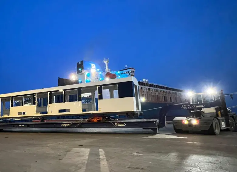 En Huehuetoca (México) avanza el ensamblaje del tren prototipo, clave para validar el proceso de ensamblaje y de todos los sistemas de los nuevos trenes.