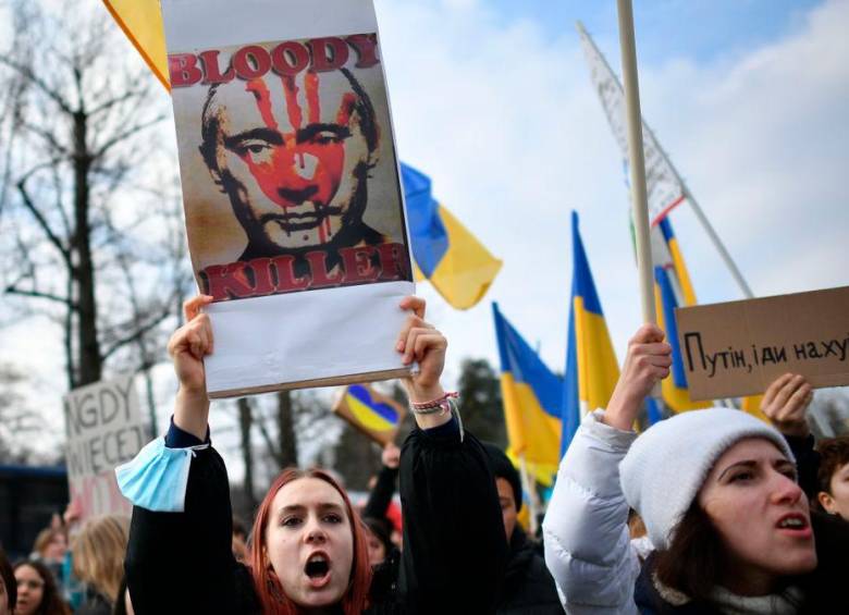 Las protestas se realizan en ciudades como Ulán-Udé, Tomsk, Barnaul y Krasnoyarsk. FOTO: EFE