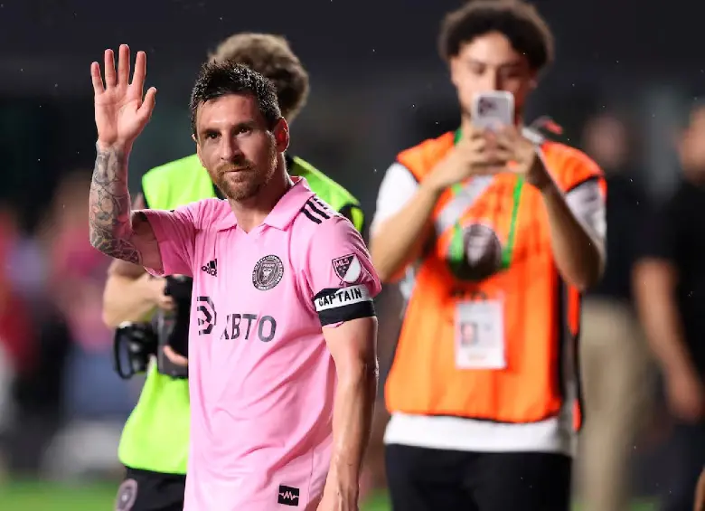 Lionel Messi, ya con 38 años de edad, sigue causando sensación con su talento en el fútbol mundial. FOTO @INTERMIAMI