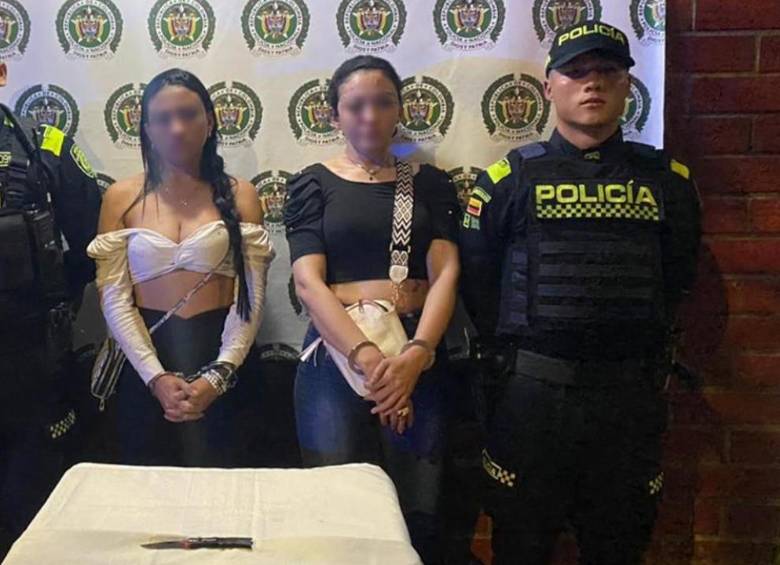 Las dos extranjeras fueron capturadas en Medellín por asesinar presuntamente a otra. Foto: Policía Metropolitana del Valle de Aburrá