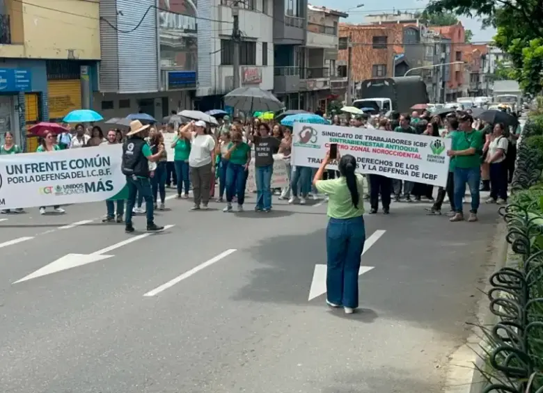 Trabajadores en cese de actividades cumplieron tres días de manifestaciones. FOTO: Cortesía