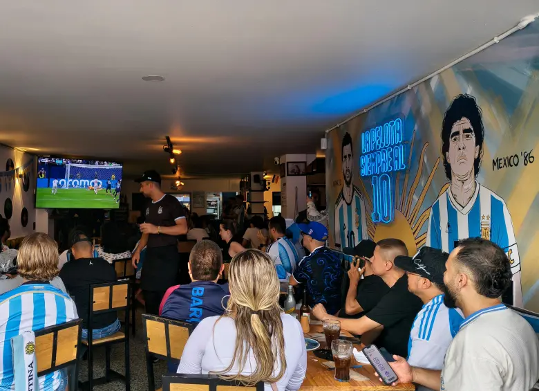 Los aficionados argentinos (y aquellos que apoyan al equipo suramericano), suelen ser muy pasionales. Foto: Brandon Martínez