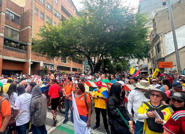 Así lucía la sede de Adida poco antes de que comenzaran las marchas del 18 de marzo en Medellín. FOTO: Camilo Suárez