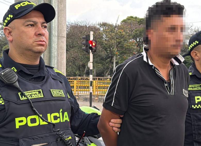 El hombre fue capturado por la Policía luego de que el caso fuera denunciado. FOTO: Cortesía Policía Meval