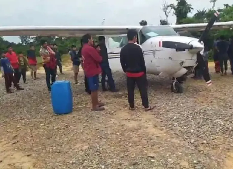 Operativo en Bolivia en el que cayó Edwuard Fabricio Osorio Rodríguez, piloto colombiano señalado de transportar droga. FOTO: REDES SOCIALES