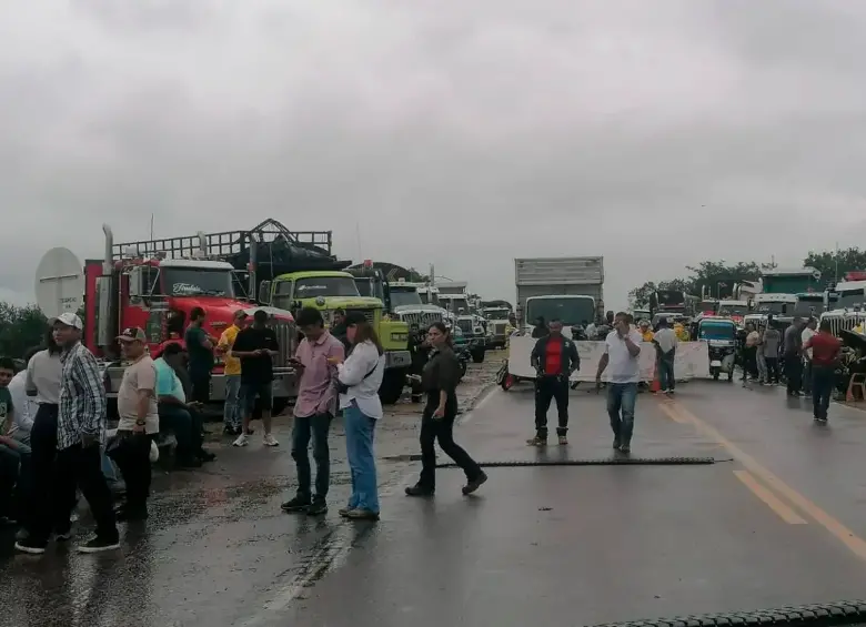 La industria petrolera hizo un llamado al diálogo y a la búsqueda de soluciones institucionales para restablecer las operaciones en Puerto Gaitán. FOTO tomada de ACP