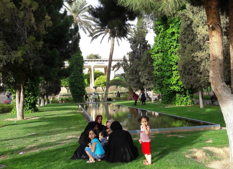 El país de los jardines y de los ayatolás