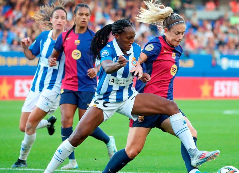 Daniela Caracas, de 27 años de edad, juega en el Espanyol desde 2021. FOTO: AFP