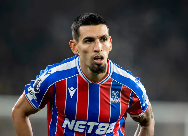 Daniel Muñoz podría ir a jugar al Nottingham Forest. FOTO GETTY