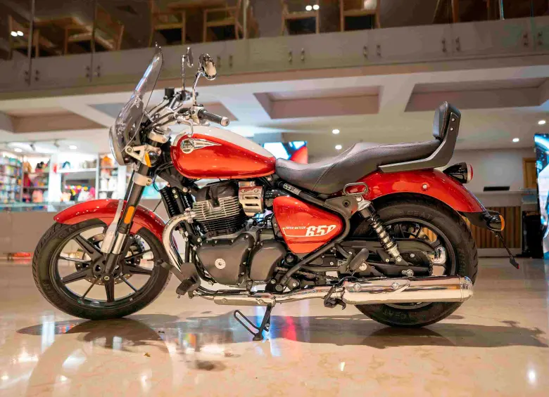 La operación de Royal Enfield en Envigado incorporó nuevos procesos para ensamblar la Super Meteor 650. FOTO CORTESÍA