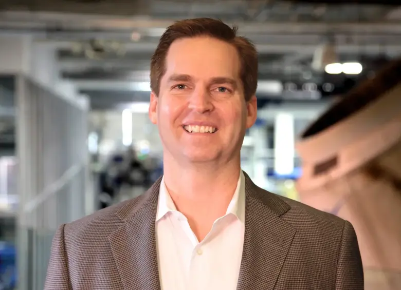 Bret Johnsen es el director financiero (CFO) de SpaceX. Foto: SpaceX