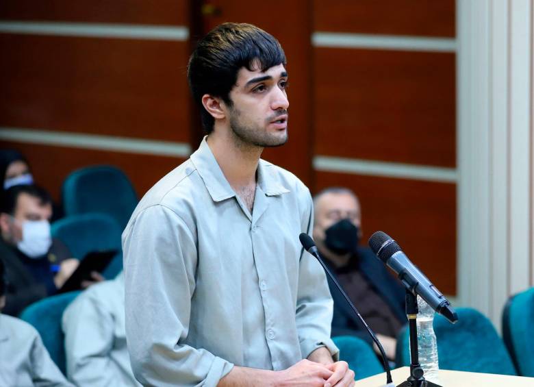El campeón nacional de karate iraní, Mohammad Mehdi, durante el juicio en el que fue condenado a la pena de muerte. FOTO efe