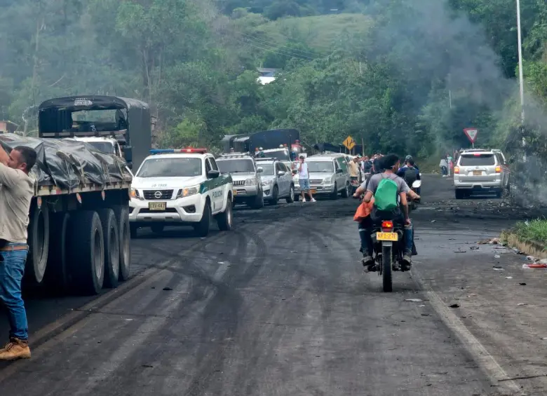 Atención: Levantaron paro minero en el Bajo Cauca tras 11 días de bloqueos