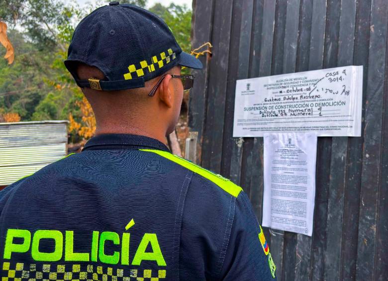 Operativo de control en el corregimiento Altavista, de Medellín, deja 17 obras suspendidas y 39 edificaciones bajo revisión