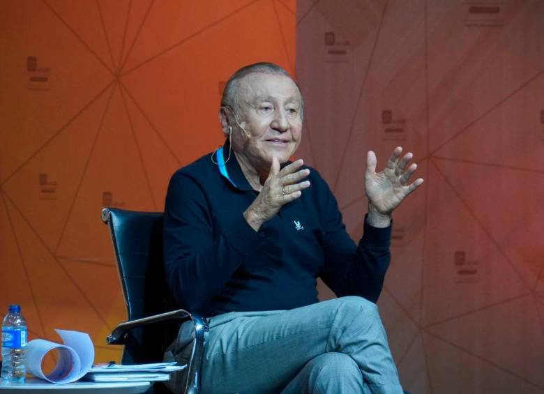 El exalcalde de Bucaramanga, Rodolfo Hernández, es candidato a la Presidencia por la Liga de Gobernantes Anticorrupción. FOTO: Twitter @ingrodolfohdez