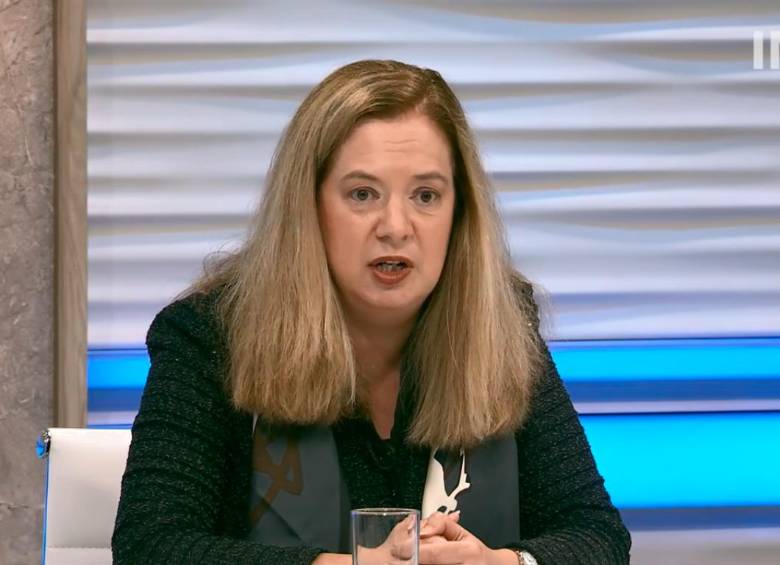 Petya Koeva Brooks, directora adjunta del Departamento de Investigación del FMI , explicó las nuevas perspectivas de crecimiento económico global. FOTO tomada de FMI