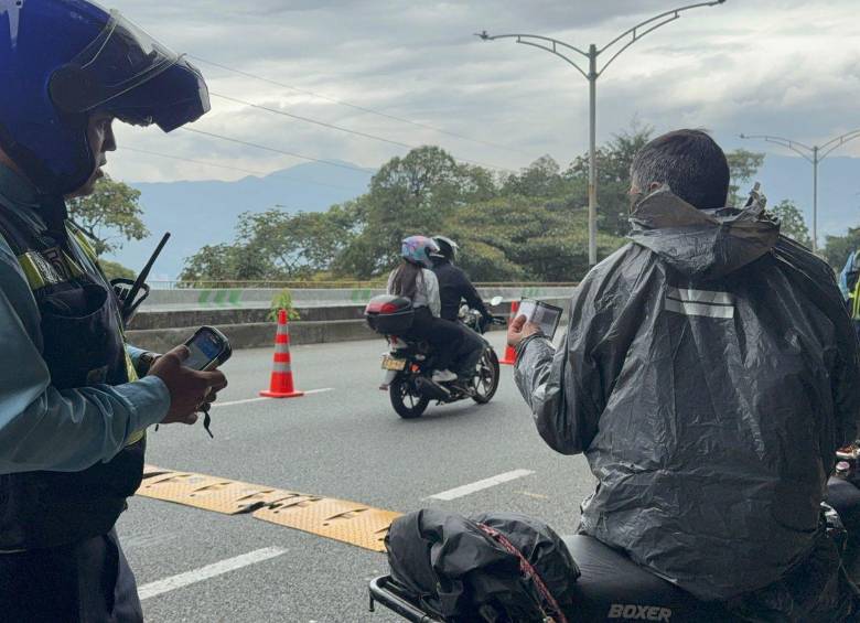 Los motociclistas siguen siendo los actores con más muertes en las vías. En el caso de Envigado, durante 2025, esto representaron el 62,8 % de las víctimas fatales en siniestros. FOTO: Cortesía Secretaría de Movilidad de Medellín