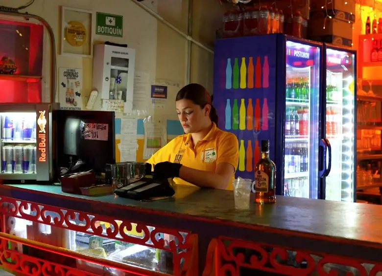 ”Pregunta por Ángela” es una estrategia creada para garantizar la seguridad de las mujeres en discotecas y entornos de fiesta. FOTO Cortesía Alcaldía de Medellín. 