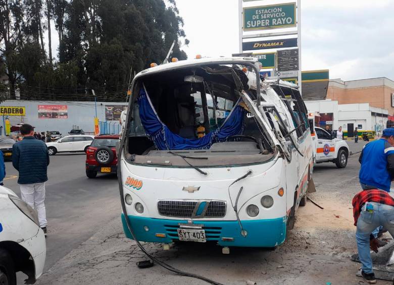 Grave accidente de bus en Zipaquirá, Cundinamarca, dejó 25 personas heridas