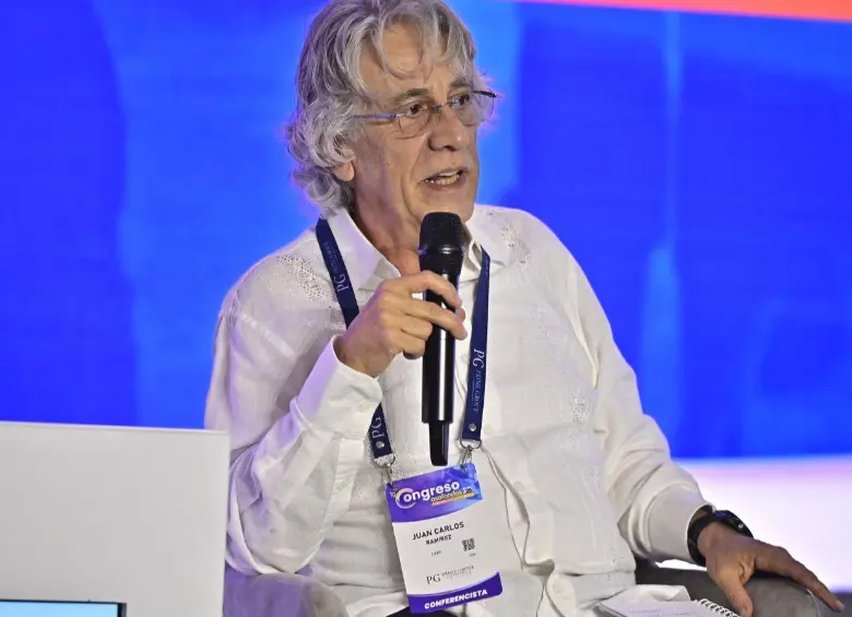 Juan Carlos Ramírez, presidente del Comité Autónomo de la Regla Fiscal (CARF). FOTO: Asofondos.