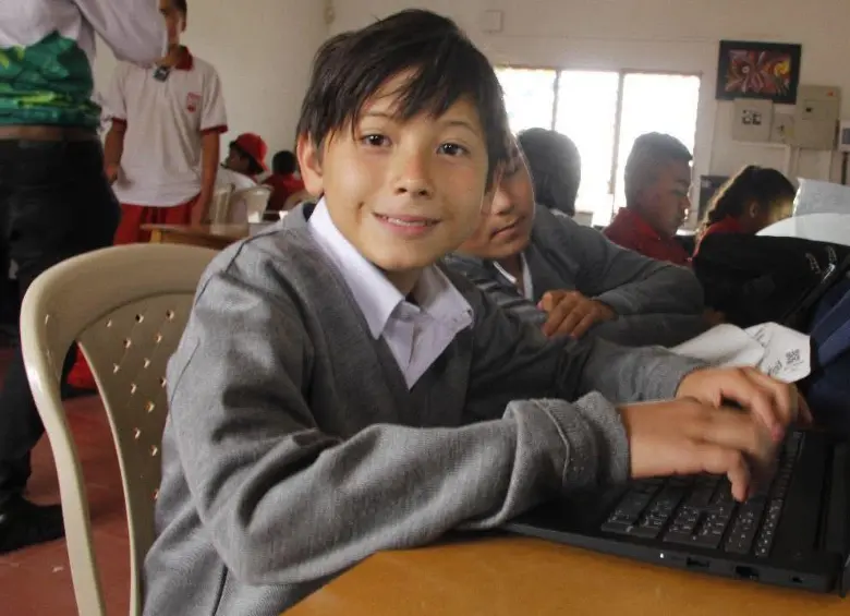 Para este año, la Gobernación de Antioquia proyecta una matrícula de 381.147 estudiantes en el sector oficial y 26.948 en el sector no oficial. FOTO: Cortesía Gobernación de Antioquia