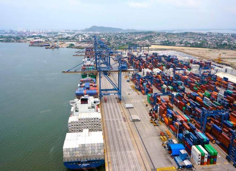 La imposición de aranceles por parte del presidente de Estados Unidos, Donald Trump, impacta las exportaciones colombianas. FOTO Colprensa