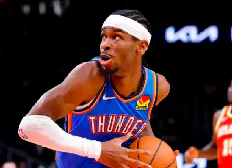 Shai Gilgeous-Alexander se destaca con los Oklahoma City Thunder. FOTO: AFP