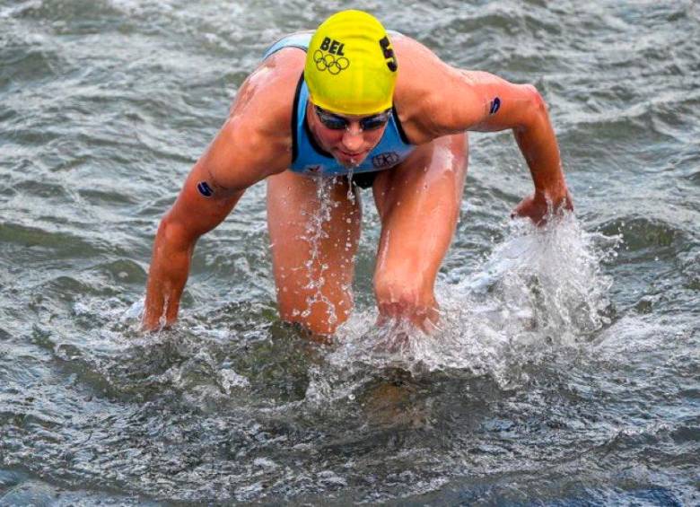 La triatleta Claire Michel se encuentra hospitalizada en París. FOTO COI