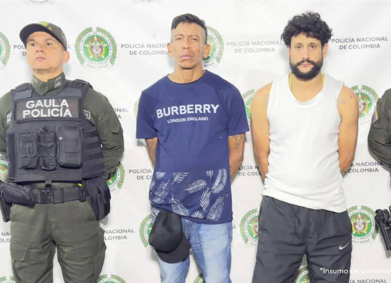 Hombres señalados de extorsionar trabajadoras sexuales del centro de Medellín. FOTO: FISCALÍA