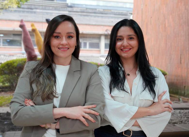 Las sopranos antioqueñas Laura Gómez y Angie Muñoz saldrán al escenario del Teatro Metropolitano en las dos funciones programadas por Prolírica de Antioquia. FOTO alejandro bermÚdez.
