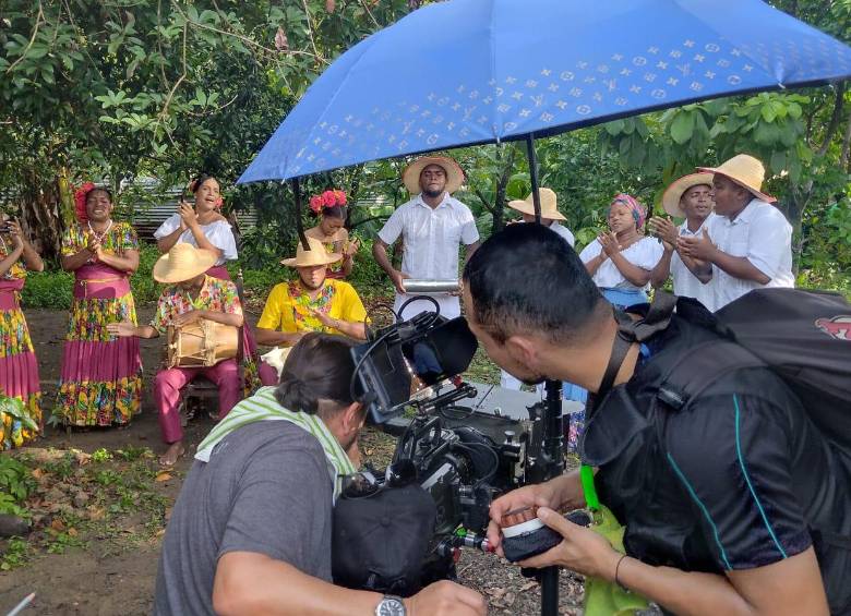 Proceso de rodaje en Bolívar durante la filmación del documental. FOTO cortesía Producciones MSM
