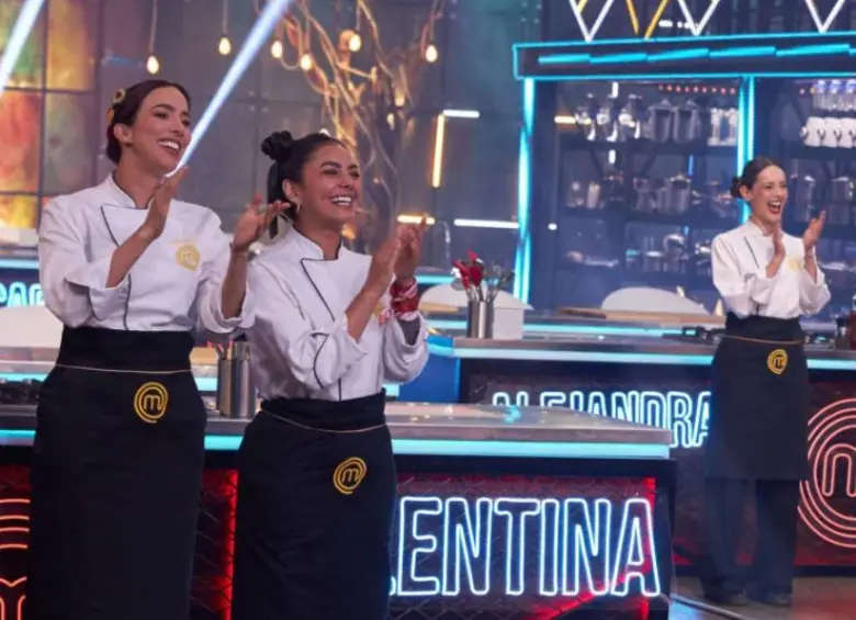 Las finalistas vivieron una jornada intensa marcada por los recuerdos, las dificultades y el acompañamiento de sus seres queridos. FOTO RCN