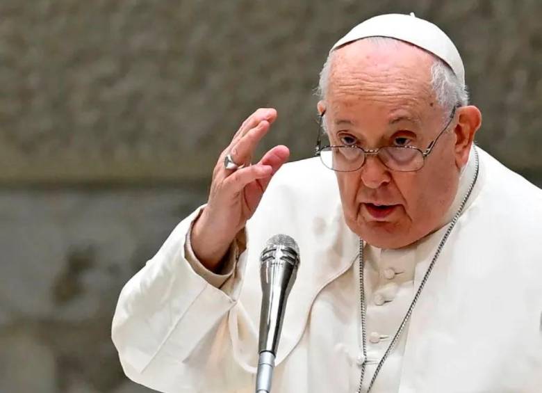 El Papa cataloga de vergonzosa la reacción internacional mientras las cifras de muertos y desplazados siguen en aumento. Foto: AFP