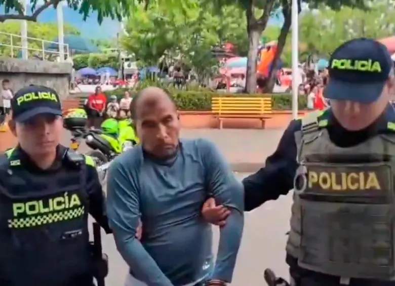 Alias “Gafas” o “el Rolo” perteneció a las antiguas Farc y al parecer siguió delinquiendo en las disidencias. FOTO: CORTESÍA DE POLICÍA.