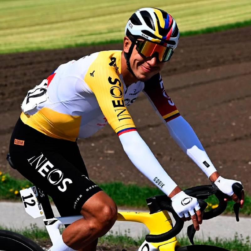 Egan también compartió en las redes sociales la noticia del nuevo patrocinio que tendrá el Ineos, el Café de Colombia. FOTO INSTAGRAM BERNAL