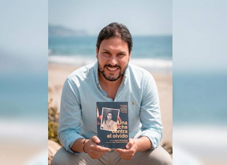 Juan Guillermo Mercado es el autor del libro Una lucha contra el olvido (Planeta, 2026), que narra la lucha de un padre por la captura del asesino de su hija. Foto: Cortesía