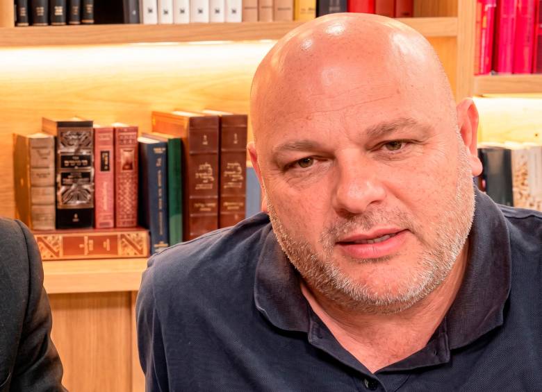 Miguel Quintero se presentó el pasado primero de septiembre frente a la cámara, en compañía de su abogado. FOTO: IMAGEN TOMADA DE LA AUDIENCIA