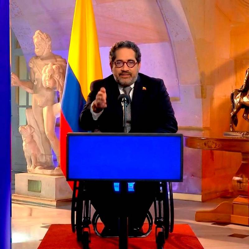 Así es Miller Soto, el portavoz del presidente Abelardo que usa silla de ruedas desde un intento de secuestro