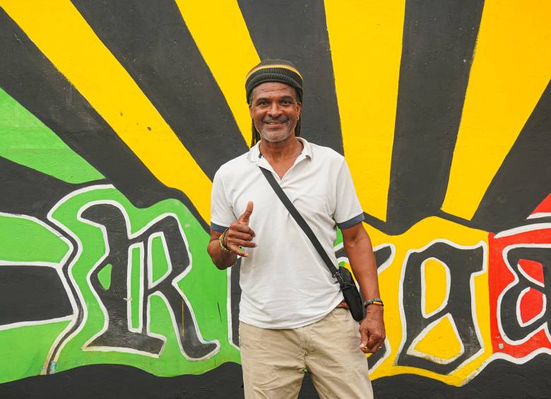 John Jairo Tréllez vive tranquilo y feliz en Turbo, donde tiene sus negocios. También sigue jugando fútbol de manera recreativa. FOTO JUAN PABLO ESTRADA 