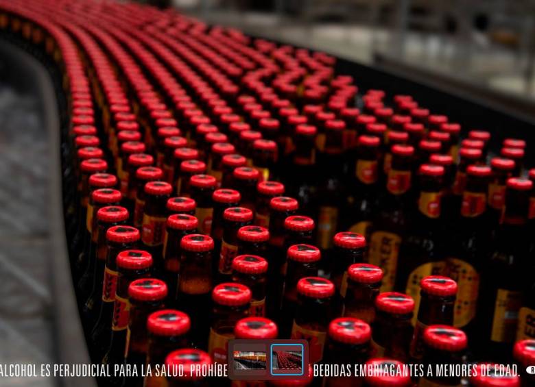 Toda la cerveza Pilsen es fabricada con energía solar en la planta de Itagüí (Antioquia). FOTO Cortesía Bavaria