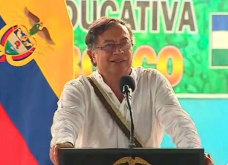Presidente Gustavo Petro durante su visita al Amazonas. FOTO Presidencia 