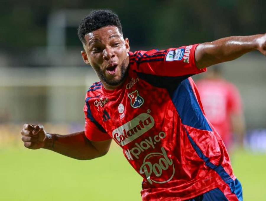 El lateral Frank Fabra es uno de los jugadores del DIM que se mantiene en la nómina y estará con el equipo que ahora, es dirigido por Luis Amaranto Perea. FOTO MANUEL SALDARRIAGA 