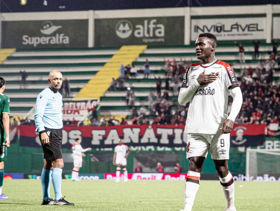 Kevin Viveros, máximo goleador del Brasileirao con 21 goles. FOTO: <b>Instagram Kevinviveros9</b>