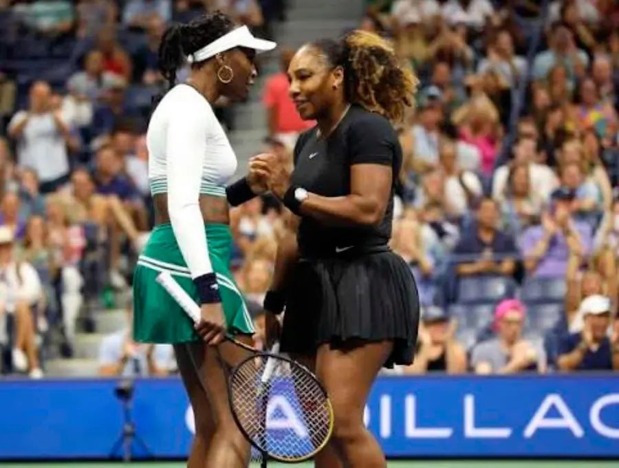 Las hermanas Serena y Venus Williams estarán en Wimbledon, competirán en el cuadro de dobles. En ese torneo ajustan seis coronas en dobles. FOTO GETTY 