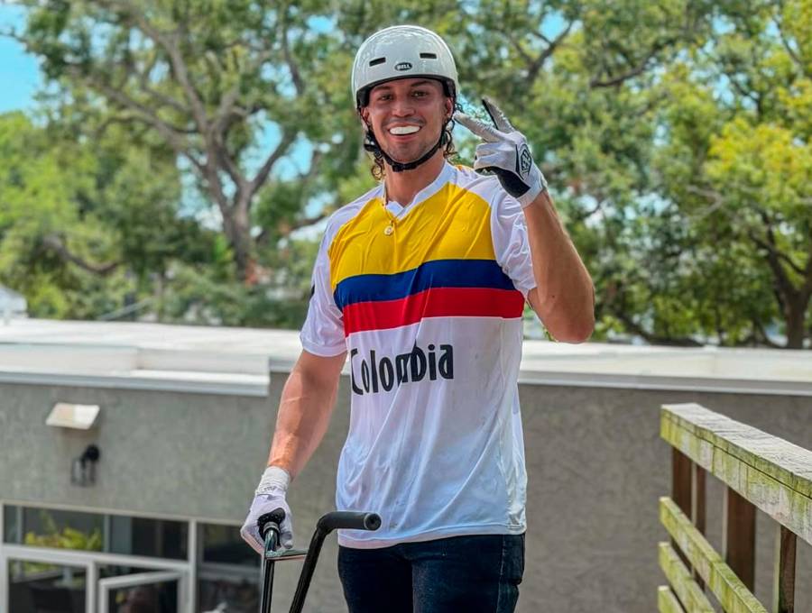 El deportista Robinson Meza Montoya ha representado a Colombia en diferentes competencia internacionales. Foto: tomada del Instagram de @robinmezabmx