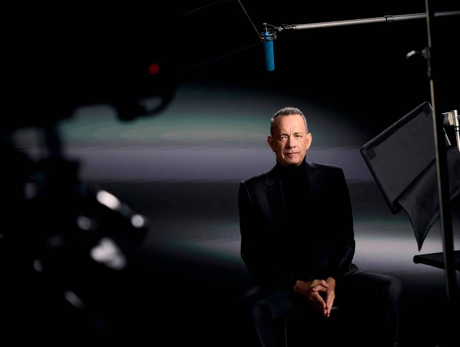 Tom Hanks es el hilo conductor de esta serie como narrador y presentador. FOTO Cortesía History Channel