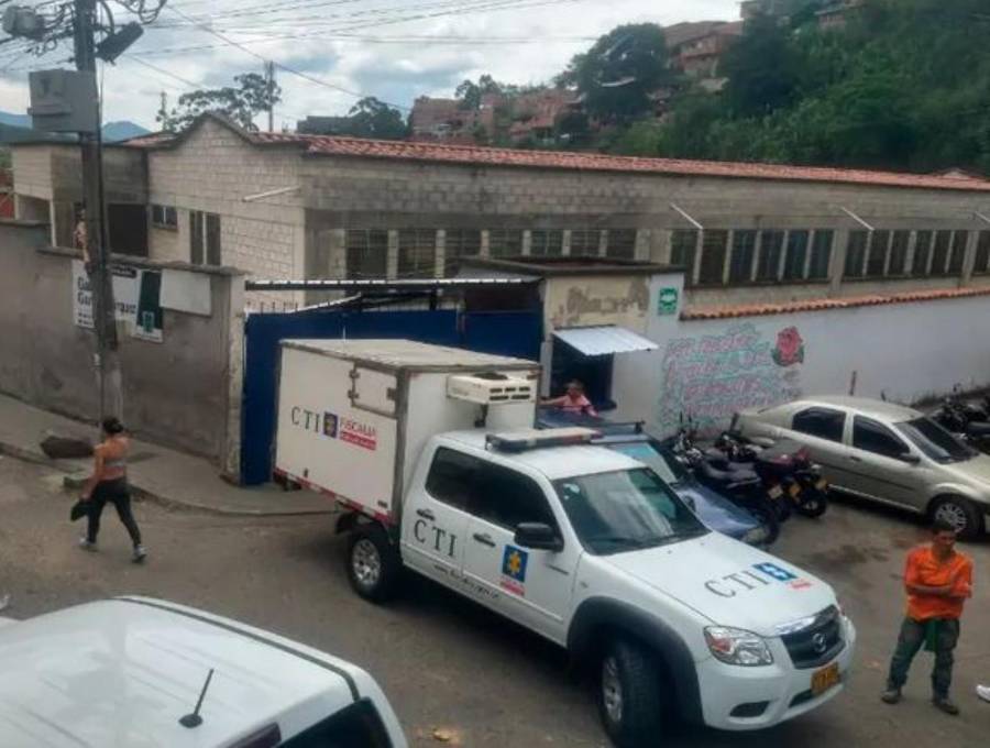 Este fue el colegio donde se presentaron los disparos el pasado 9 de septiembre. FOTO: Guillermo León Ospina Muñoz.