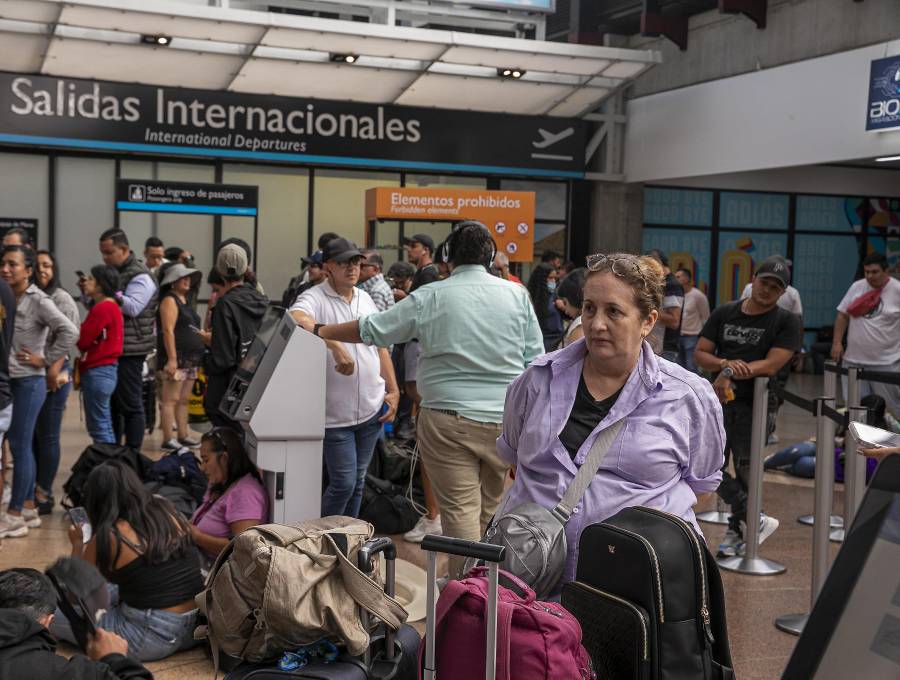 El José María Córdova fue el segundo aeropuerto con más salidas de colombianos al exterior en enero de 2026. Foto: Carlos Alberto Velásquez
